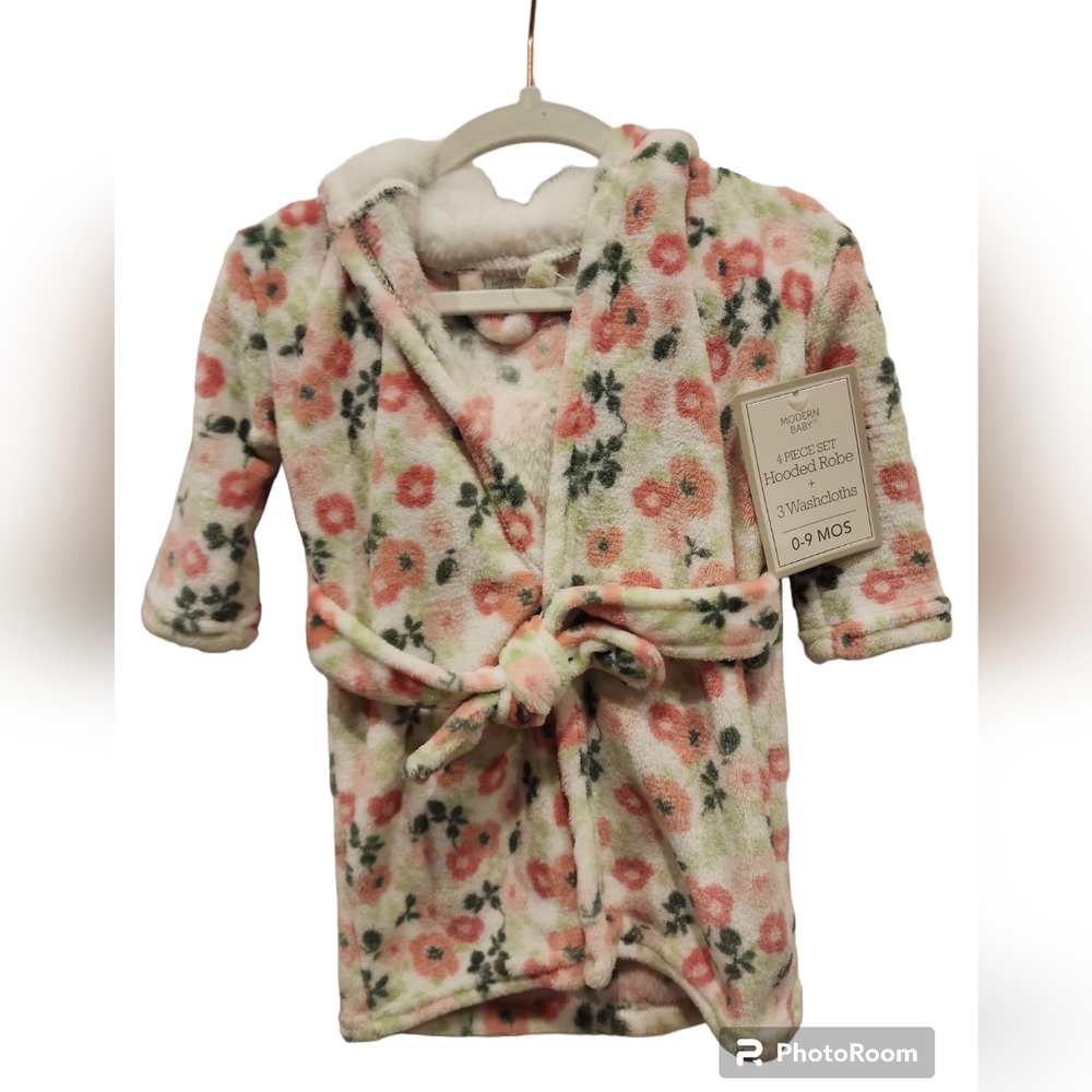 Modern Baby Girl’s 0-9 Months Bunny Ears Floral Garden Soft Robe